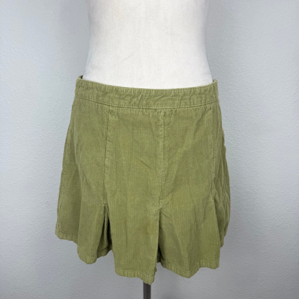 BDG Urban Outfitters Green Corduroy Full Pleated Mini Skirt Size Zip Size Large